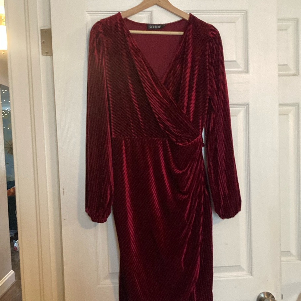 Red Ruched Wrap Dress with Bishop Sleeves‎
